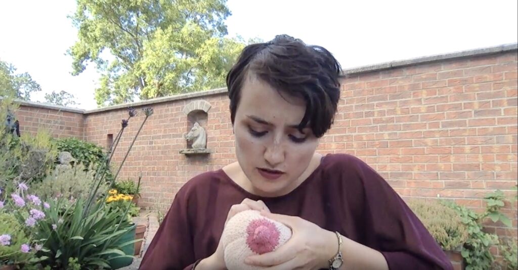 Expressing Breast Milk By Hand 02